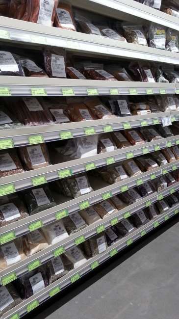 Natural Grocers Oklahoma City - Bulk Aisle