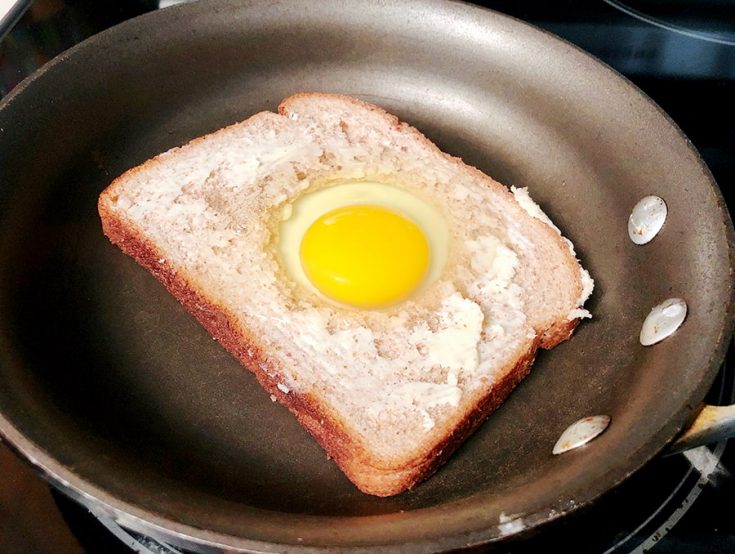 How to Make Eggs in a Basket (at home and while camping)