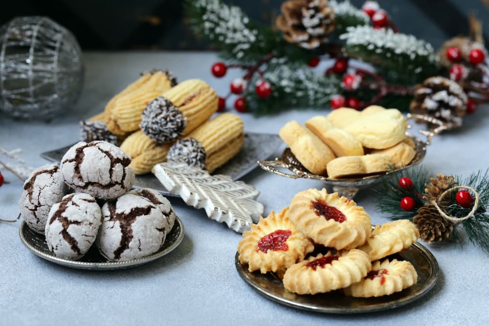 How to Host a Cookie Exchange (+ Free Printables & Invitation Templates)