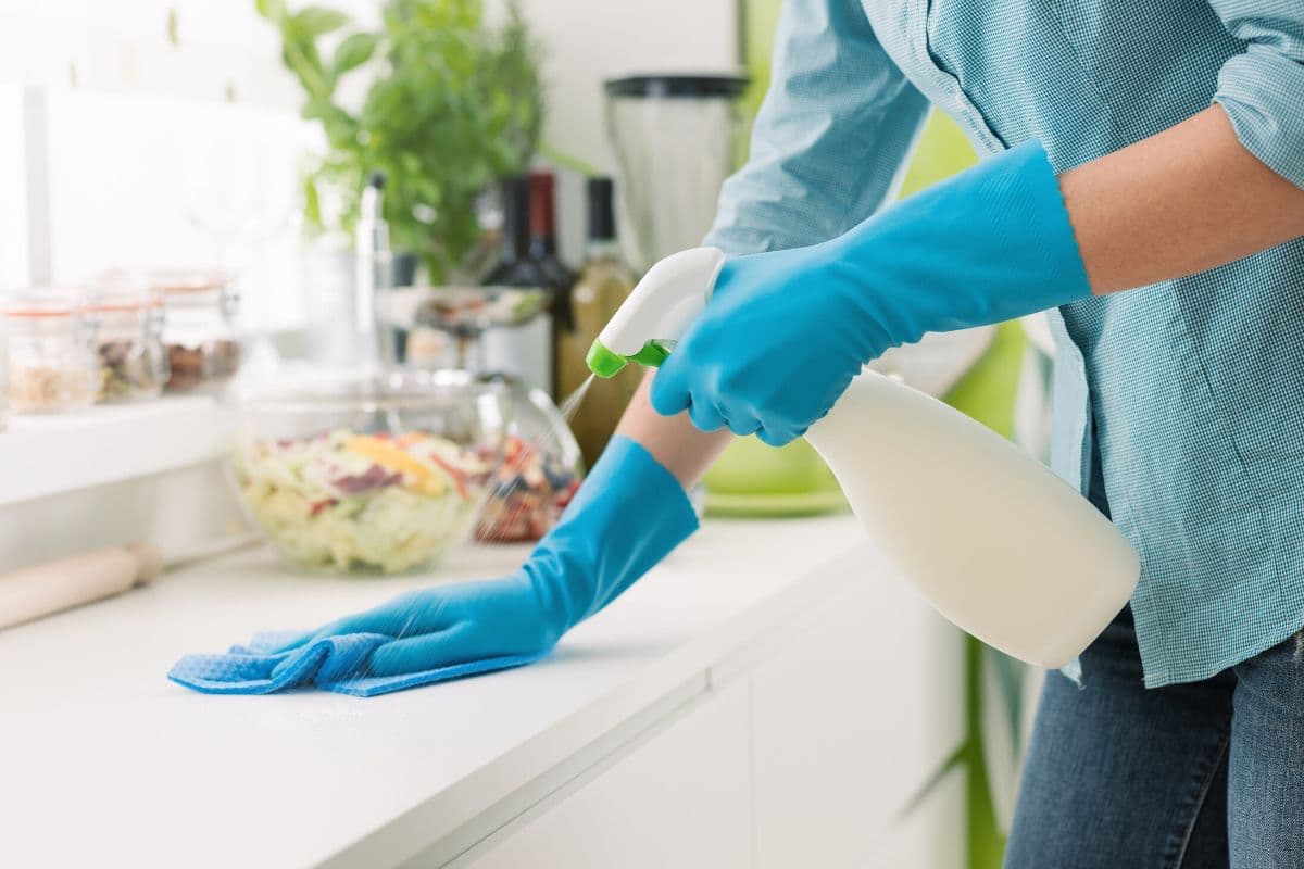 cleaning spray, kitchen