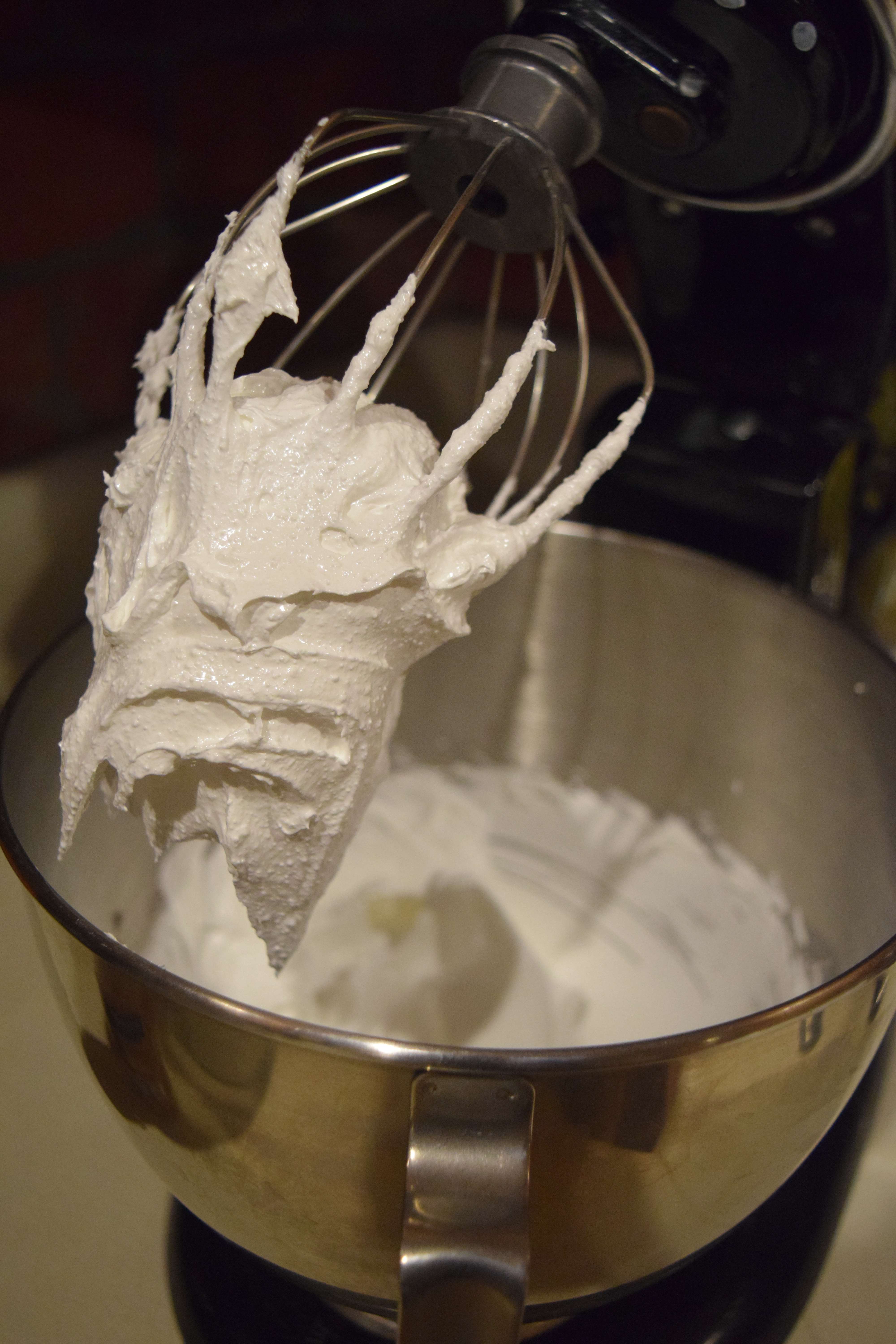 This is How To Make Cinnamon Glazed Almonds