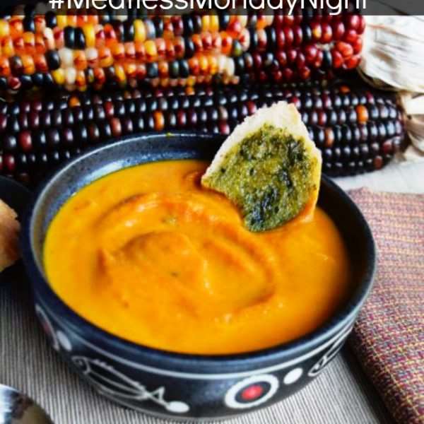 Pumpkin Soup with Pesto Toast #MeatlessMondayNIght