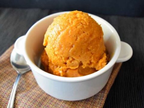 Pumpkin Ice Cream in a bowl