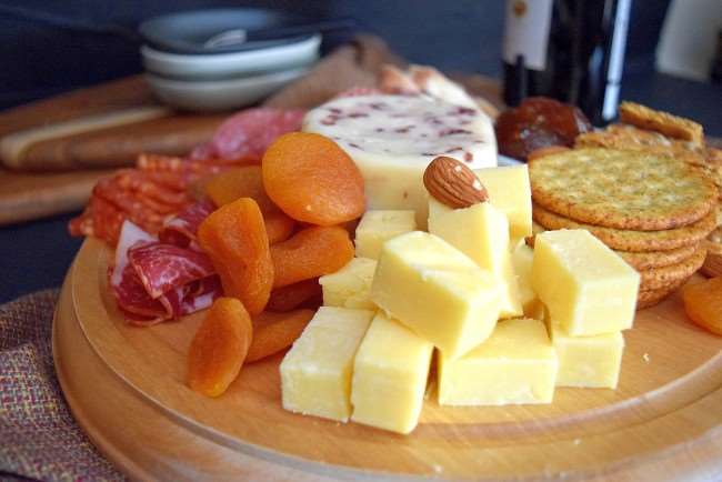 Easy Entertaining – Create an Amazing Cheese Platter for Less with ALDI