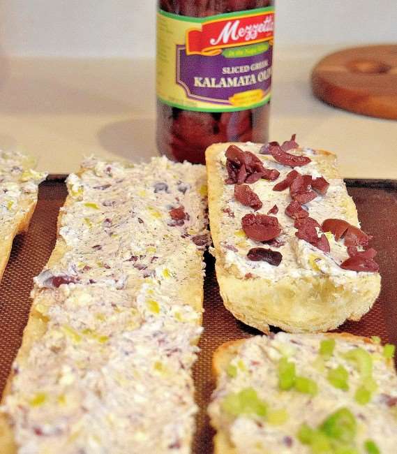 Delicious Greek Bread with Kalamata Olives plus a secret ingredient - #MezzettaMemories #ad