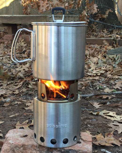 Solo Stove Solo Pot 900 - Lightweight Stainless Steel Backpacking Pot, Boil Water Quickly