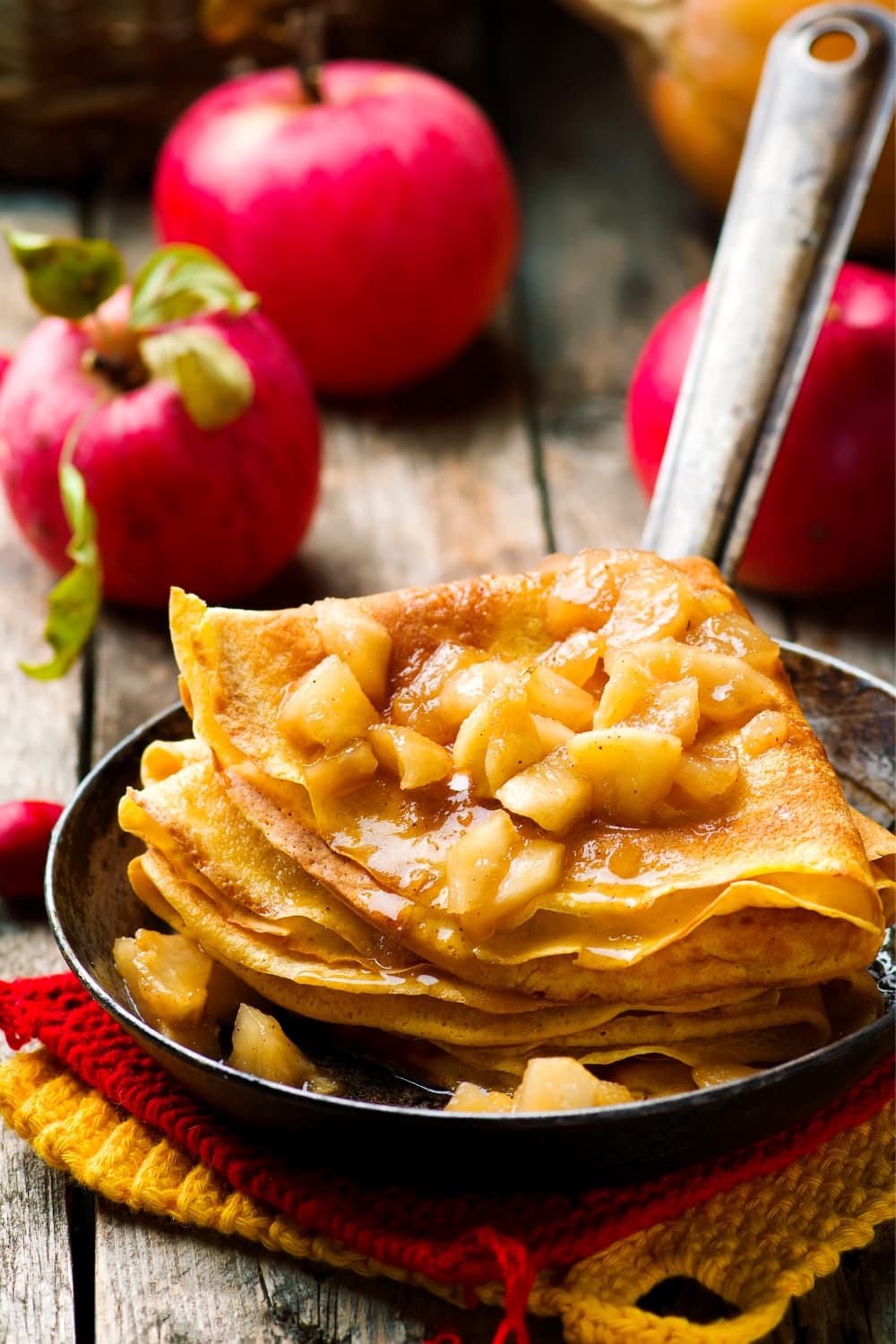 CraveWorthy Cinnamon Apple Crepe Recipe