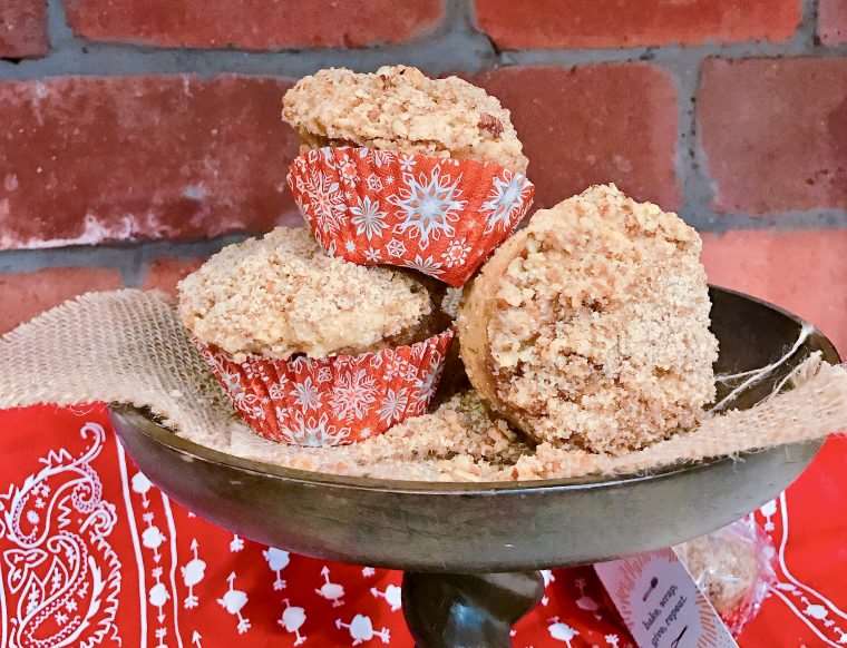 Snickerdoodle Muffins with Streusel Crumble - Delicious combination of a Snickerdoodle cookie and Cinnamon Streusel muffin. These are great muffins to give as a holiday gift for friends, neighbors, and teachers this holiday season or create them for your family.