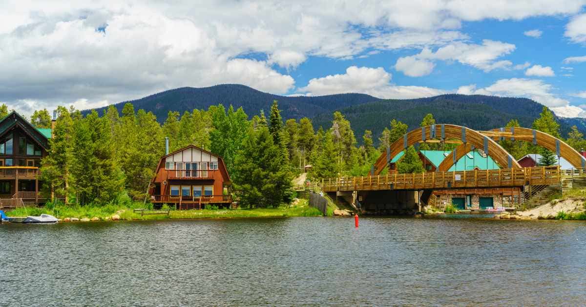 8 Stunning Adventures You Don't Want to Miss in Grand Lake, Colorado