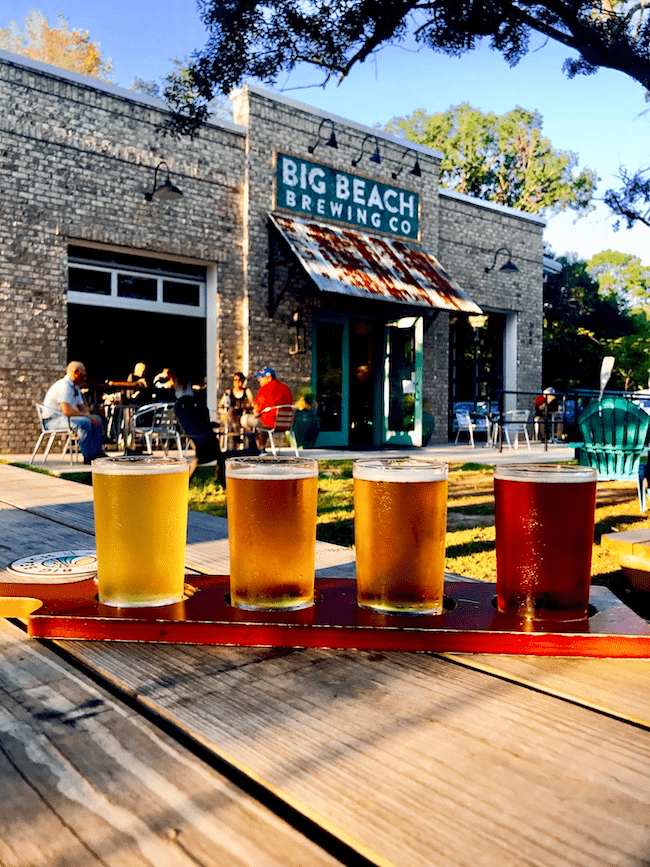 8 Orange Beach & Gulf Shores Restaurants You MUST Try