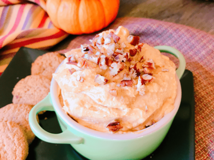 5 Ingredient Pumpkin Cheesecake Dip