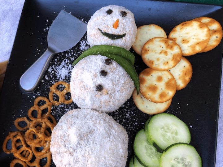 https://littlefamilyadventure.com/wp-content/uploads/2017/12/Snowman-cheese-ball-720x540.png