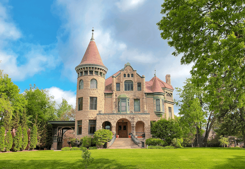 The Castle Bed and Breakfast La Crosse WI