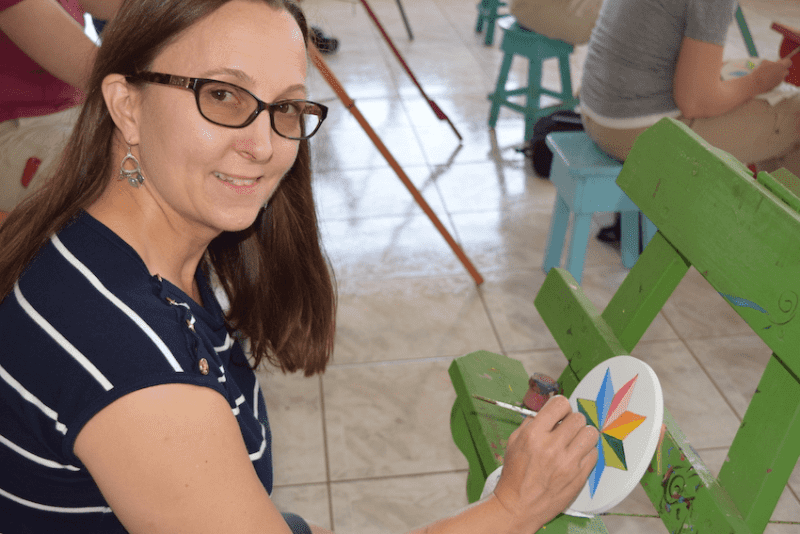 Hand painting workshop in Sarchi