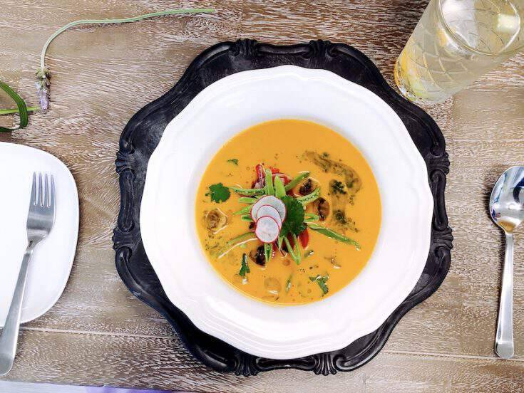 Easy Thai Coconut Soup (Vegan, Keto, Whole30)