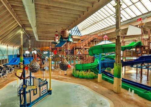 18 Best Indoor Water Parks In The Us