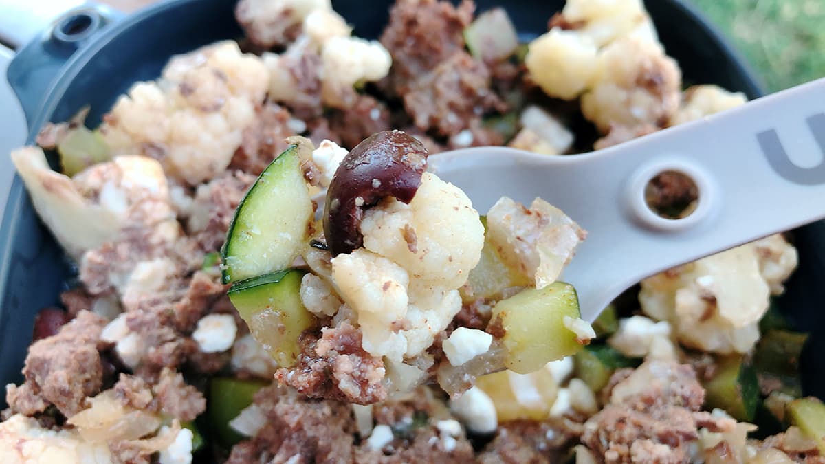 greek-inspired-grilled-ground-beef-and-cauliflower-foil-packets-keto