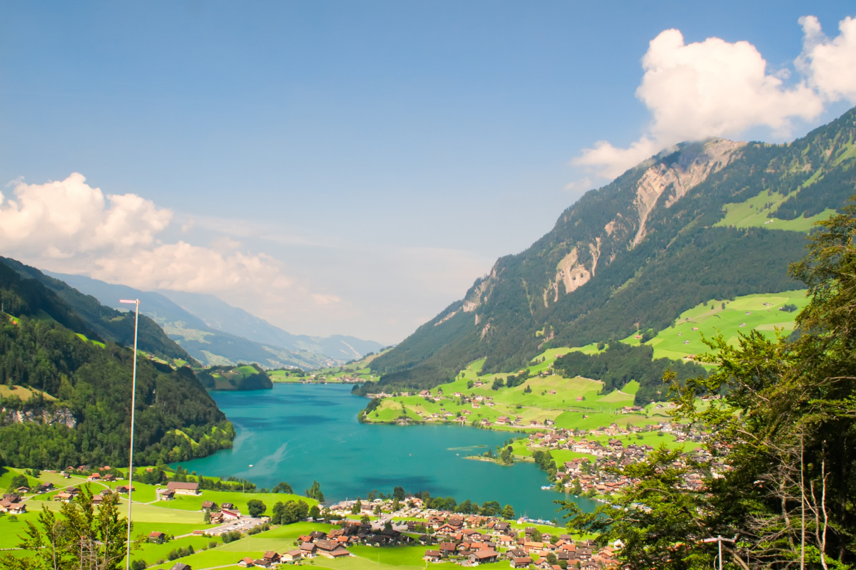 interlaken Switzerland - lake surrounded by mountains