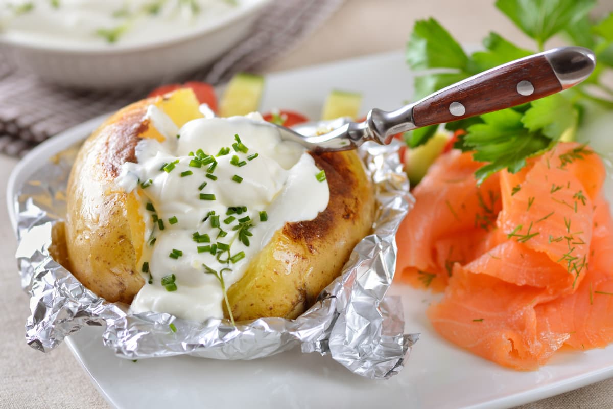 baked potato with lox