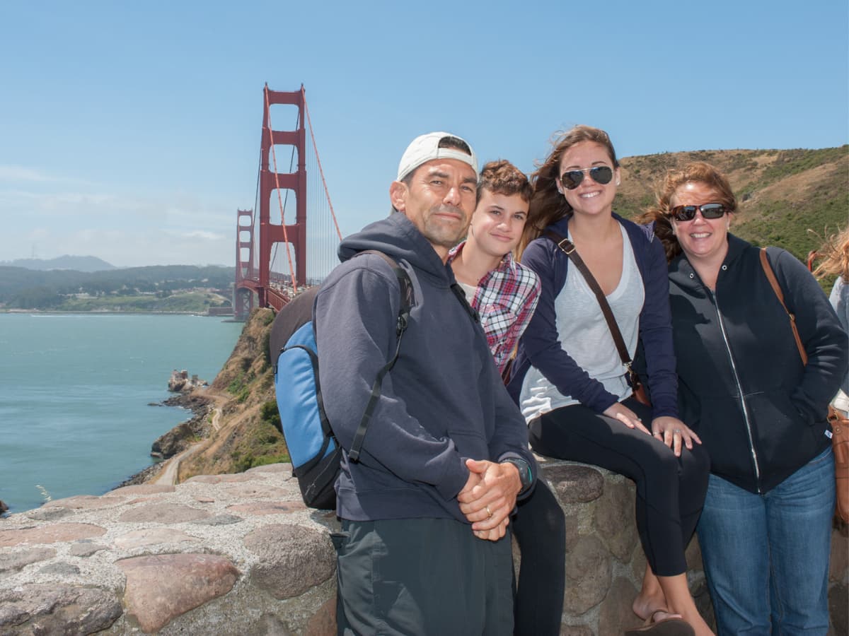 family travel golden gate bridge