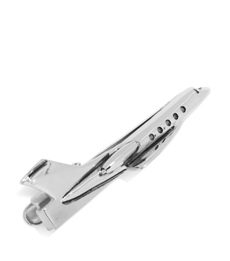 16 of the Best Gifts for Airplane Lovers In Your