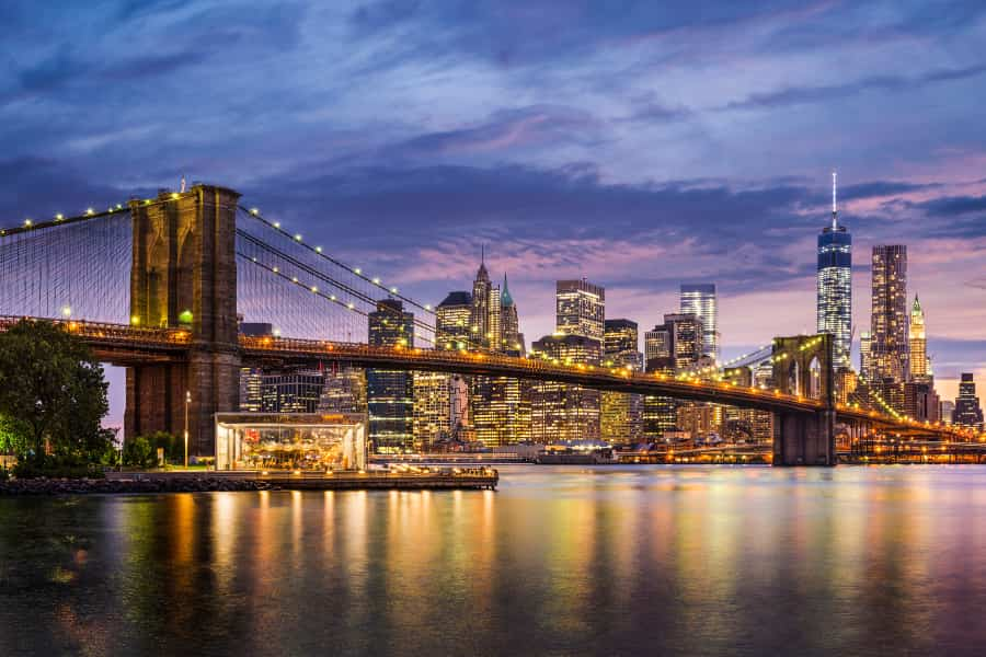 Brooklyn Bridge at night