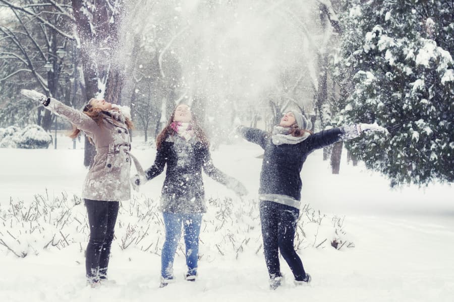 13 Benefits of Winter Camp for Busy Parents and their Children