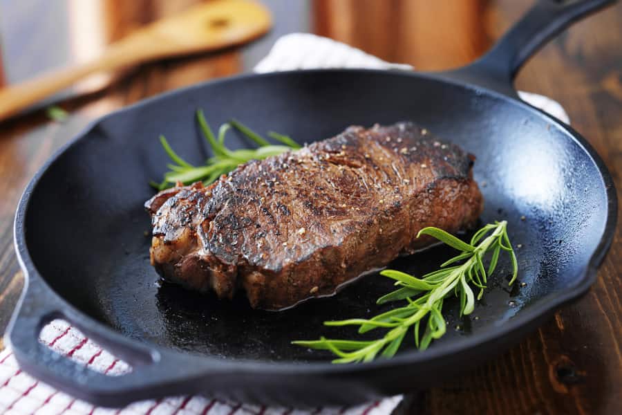 how to cook steak on stove with rosemary and cast iron