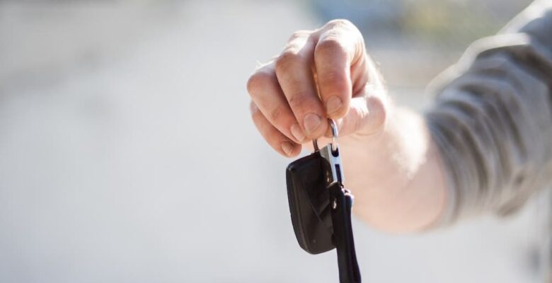 car keys in hand