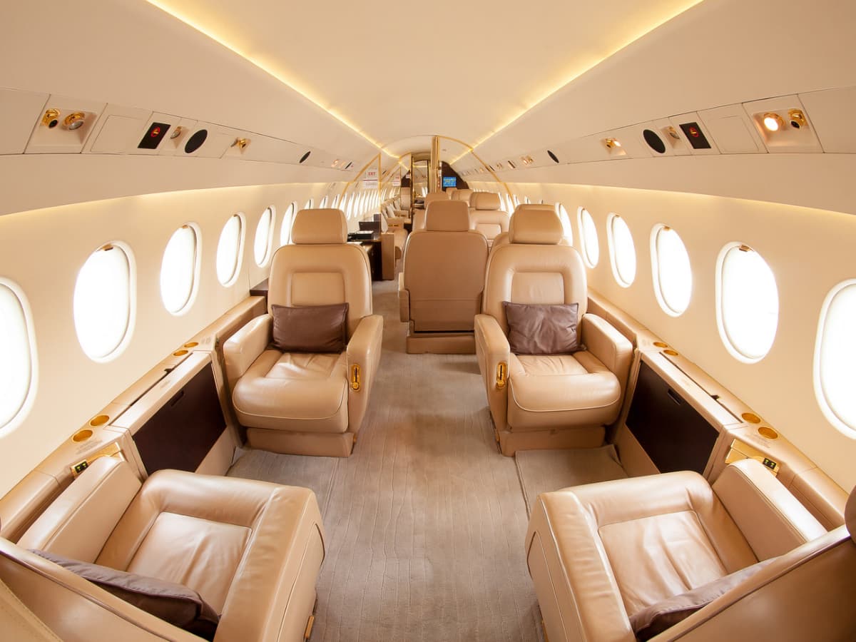 10 Benefits Of Flying Private Jet For Your Next Family Vacation