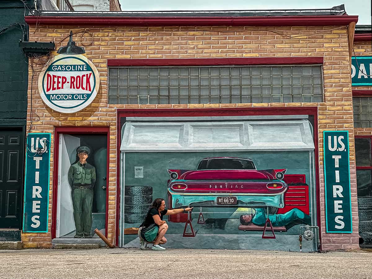 US Tires Mural Pontiac Illinois