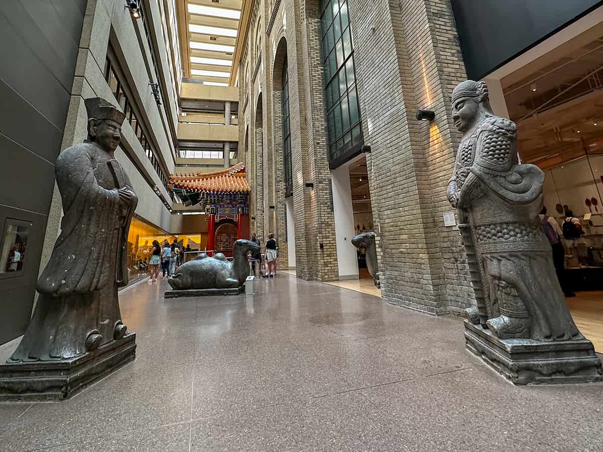 ROM Chinese architecture hall