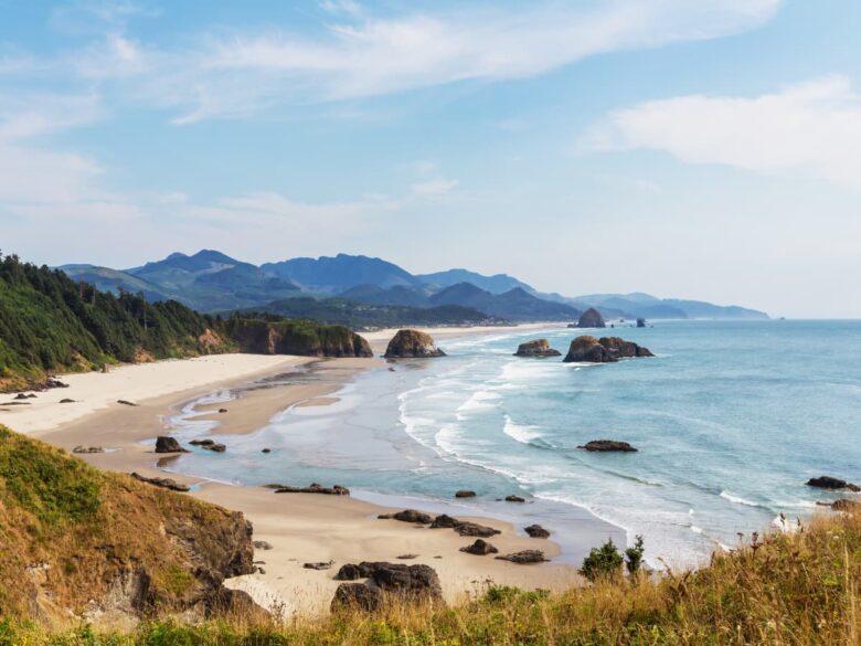 Exploring The Seven Natural Wonders of Oregon as a Family