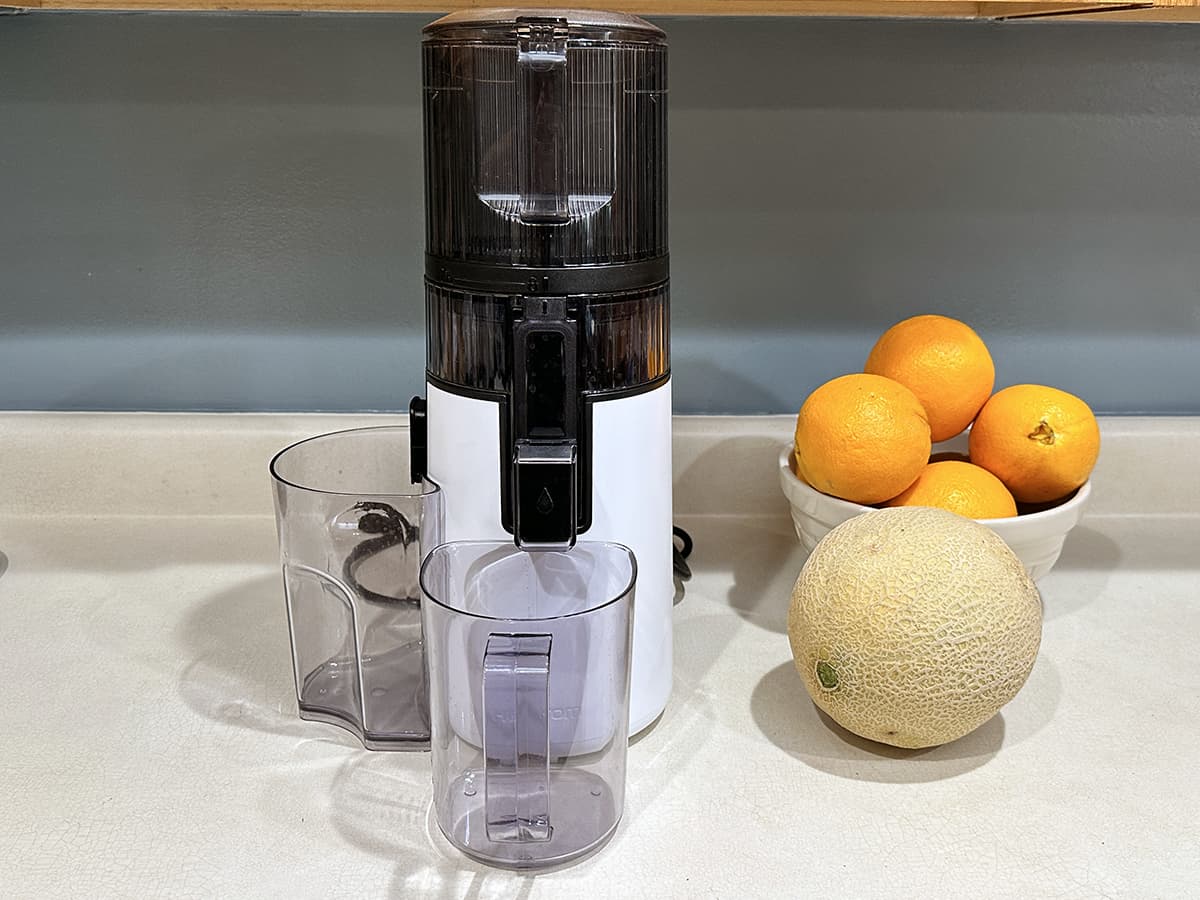 Hurom Slow Pressed Juicer