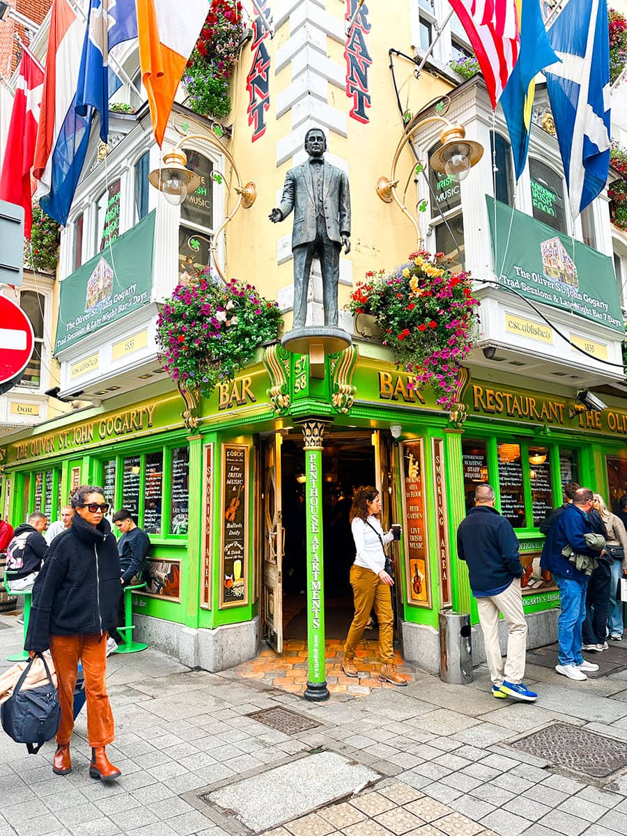 St John Gogarty Bar