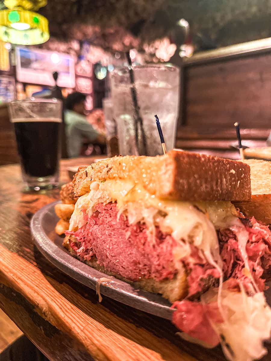 rueben sandwich