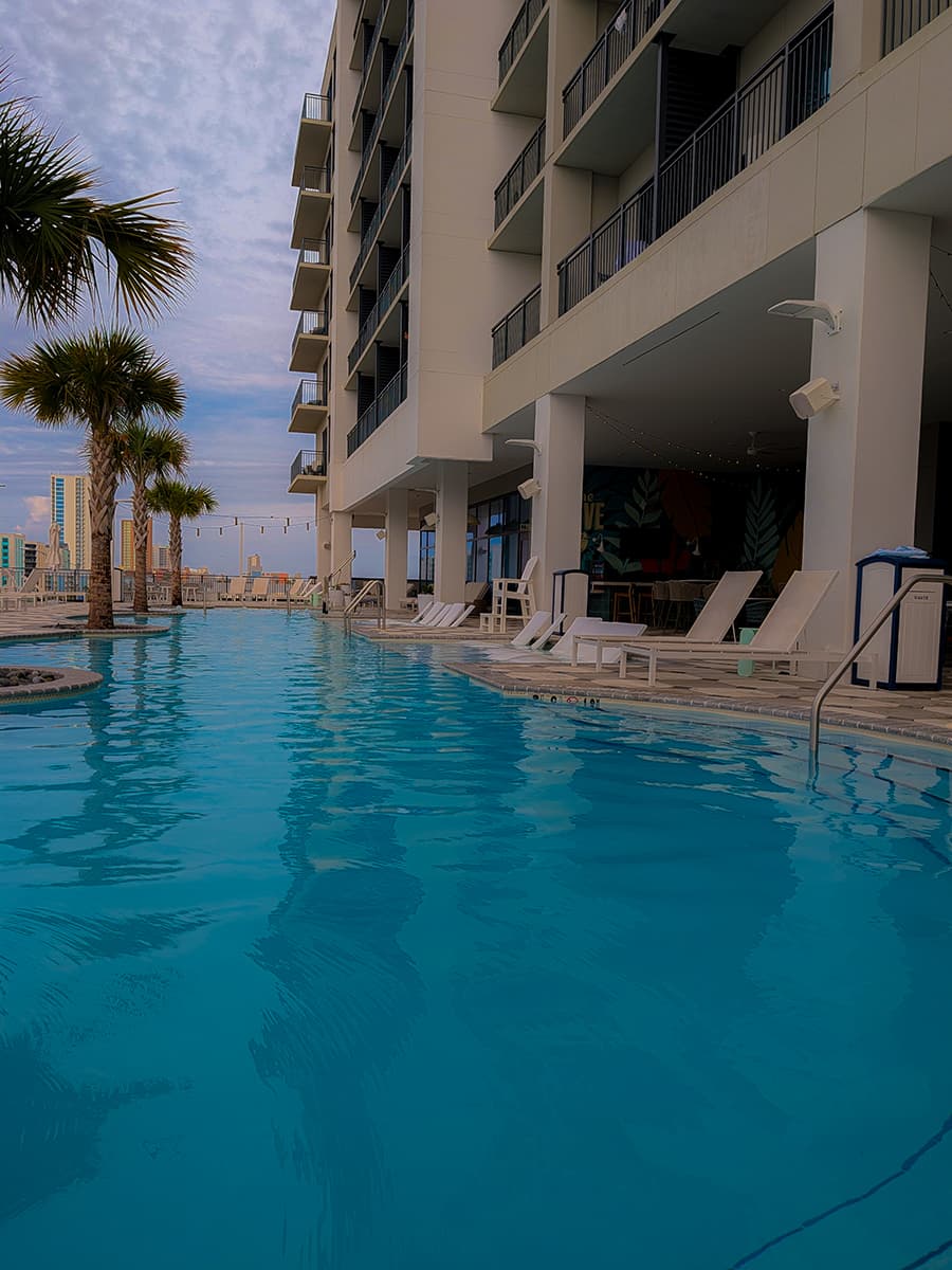 Embassy Suites Gulf Shores rooftop pool