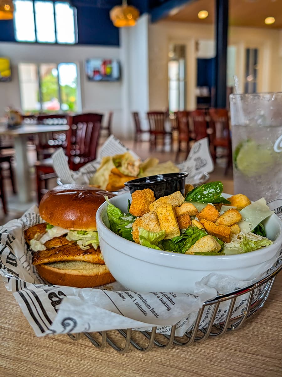 Mahi Mahi sandwich basket